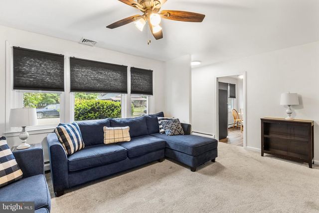 7 BROOKSIDE RD, Glenside, PA 19038