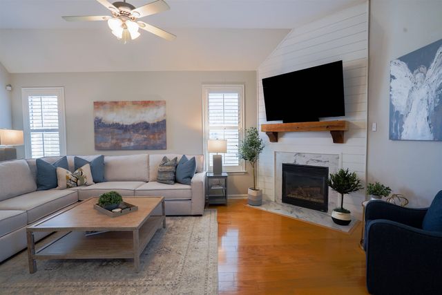 4885 SHAWS RIDGE CV, Arlington, TN 38002