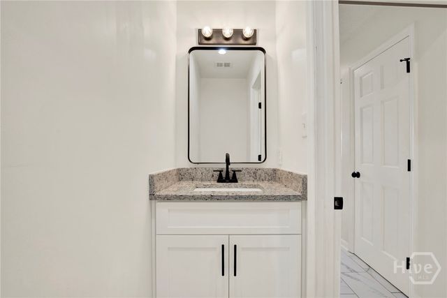 2 Bundy Park, Savannah, GA 31406