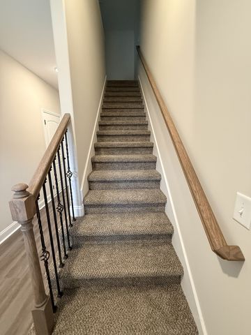 216 W Fallow Ct, Clarksville, TN 37040