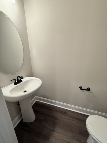 216 W Fallow Ct, Clarksville, TN 37040