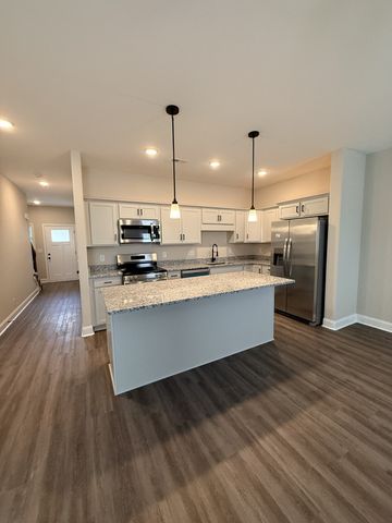 216 W Fallow Ct, Clarksville, TN 37040