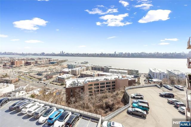 8800 Boulevard East 7F, North Bergen, NJ 07047