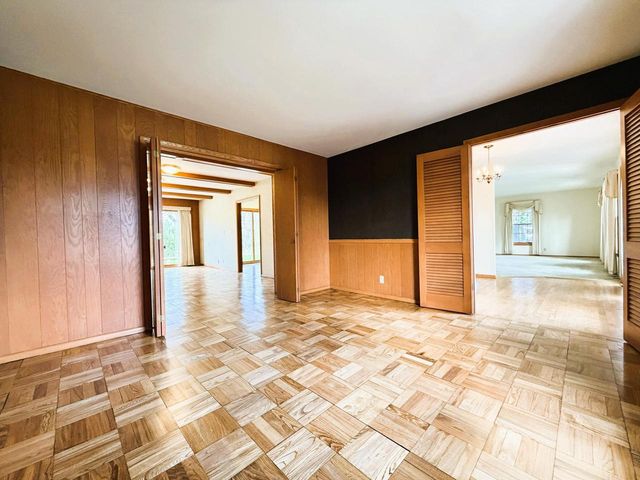 1100 Duchess COURT, Bayside, WI 53217