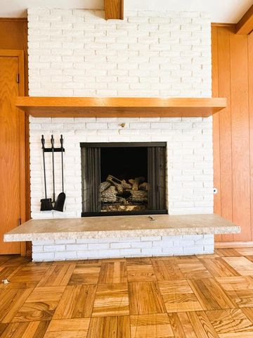 1100 Duchess COURT, Bayside, WI 53217