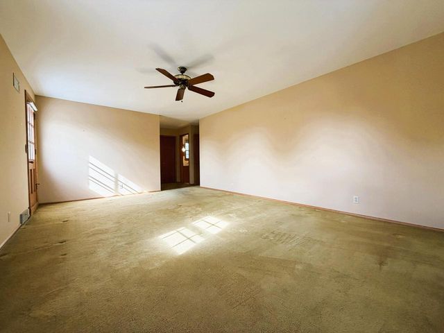 1100 Duchess COURT, Bayside, WI 53217