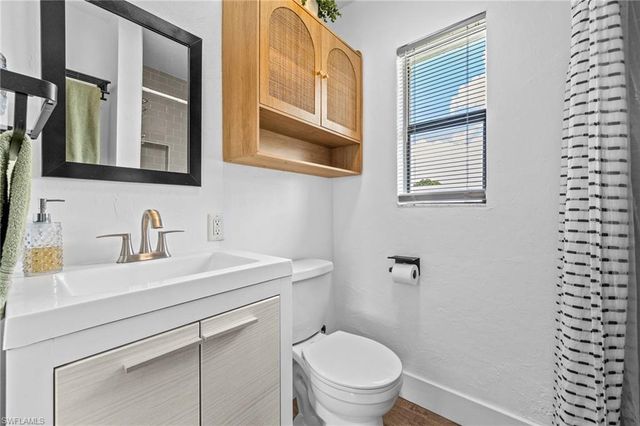 1201 Orange AVE, North Fort Myers, FL 33903