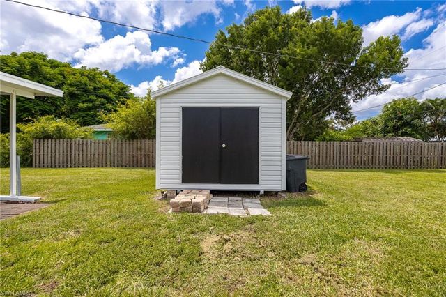 1201 Orange AVE, North Fort Myers, FL 33903