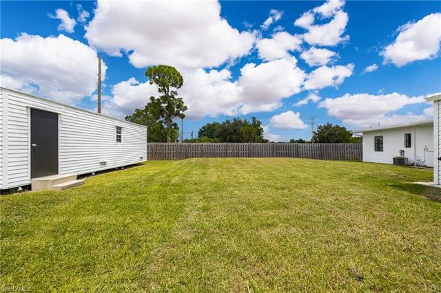 1201 Orange AVE, North Fort Myers, FL 33903