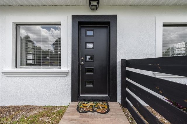 1201 Orange AVE, North Fort Myers, FL 33903