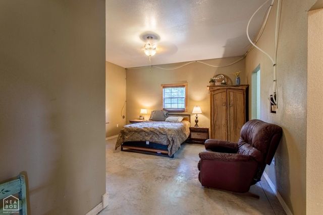 15 Pear Tree Lane, Highland, AR 72542