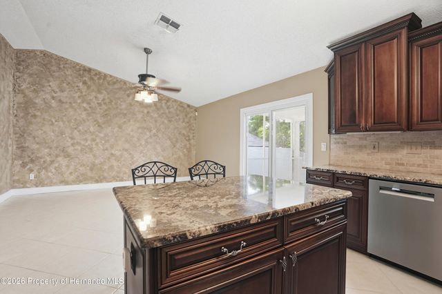 5277 Deltona Boulevard, Spring Hill, FL 34606