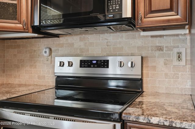 5277 Deltona Boulevard, Spring Hill, FL 34606