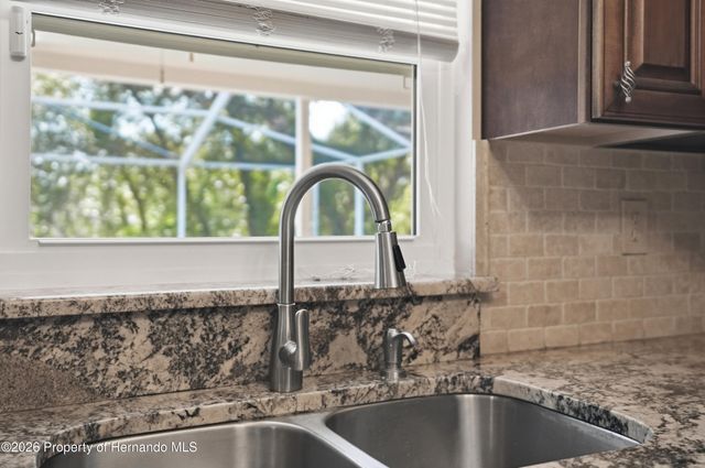 5277 Deltona Boulevard, Spring Hill, FL 34606