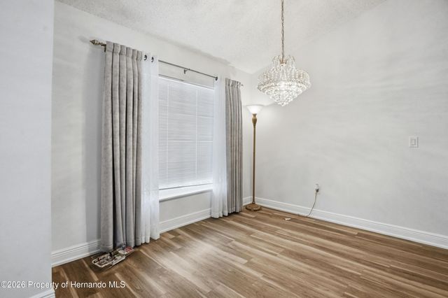 5277 Deltona Boulevard, Spring Hill, FL 34606