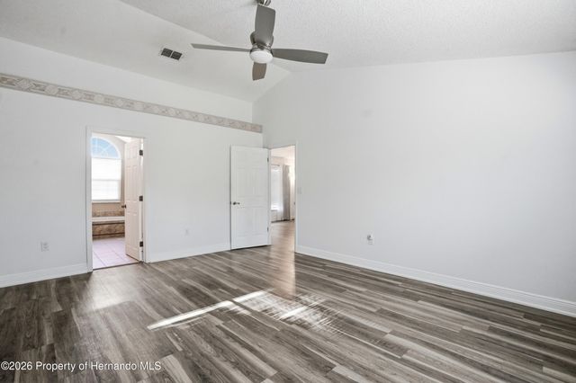 5277 Deltona Boulevard, Spring Hill, FL 34606