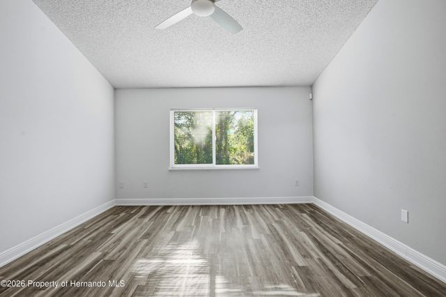 5277 Deltona Boulevard, Spring Hill, FL 34606