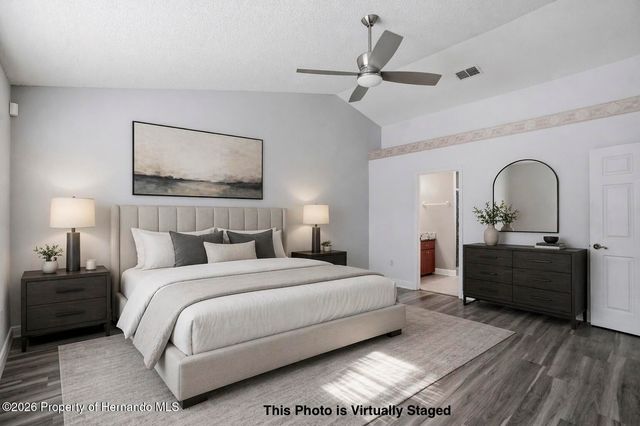 5277 Deltona Boulevard, Spring Hill, FL 34606