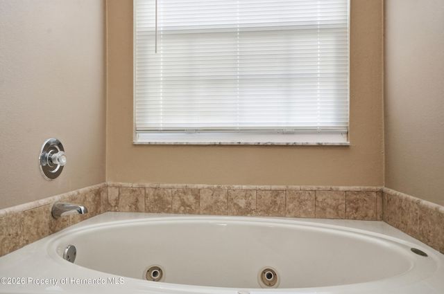 5277 Deltona Boulevard, Spring Hill, FL 34606