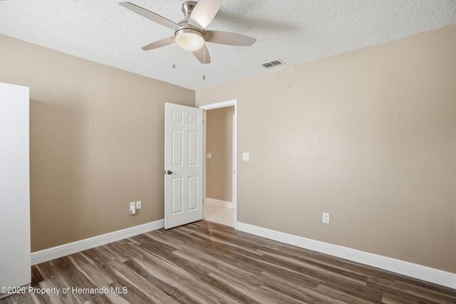 5277 Deltona Boulevard, Spring Hill, FL 34606