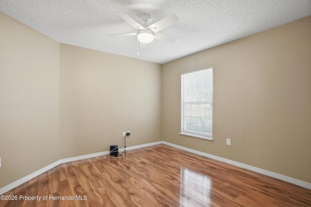 5277 Deltona Boulevard, Spring Hill, FL 34606