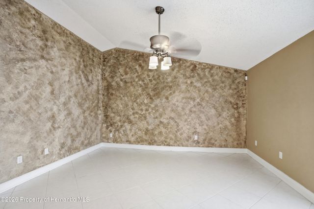 5277 Deltona Boulevard, Spring Hill, FL 34606