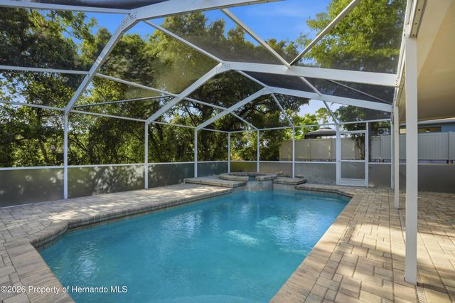 5277 Deltona Boulevard, Spring Hill, FL 34606