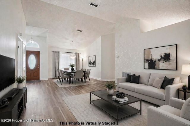 5277 Deltona Boulevard, Spring Hill, FL 34606