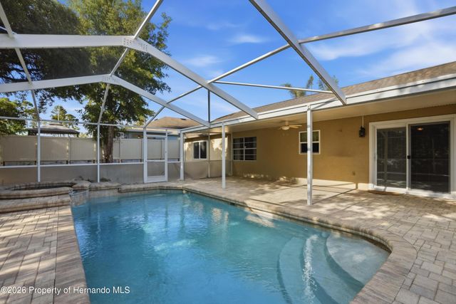 5277 Deltona Boulevard, Spring Hill, FL 34606