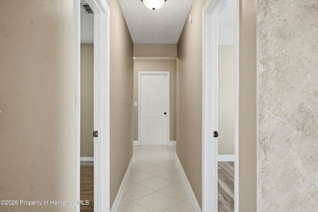 5277 Deltona Boulevard, Spring Hill, FL 34606