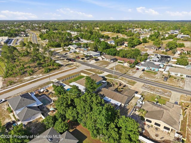 5277 Deltona Boulevard, Spring Hill, FL 34606