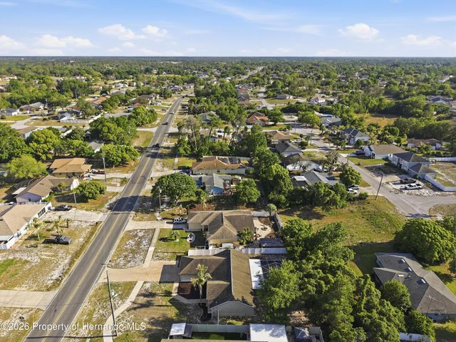 5277 Deltona Boulevard, Spring Hill, FL 34606