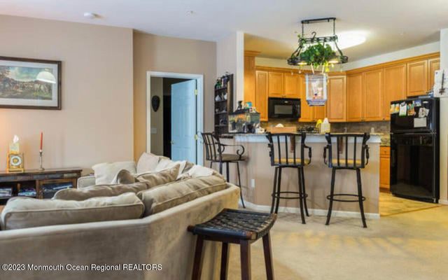 314 Mill Pond Way, Eatontown, NJ 07724