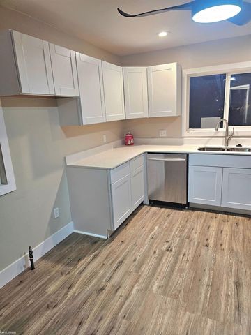 1329 Minnie Street, Port Huron, MI 48060