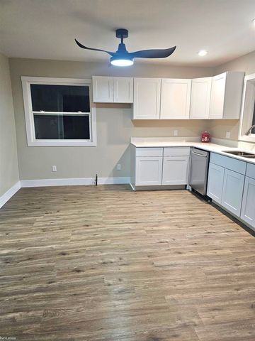 1329 Minnie Street, Port Huron, MI 48060