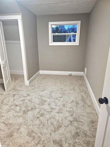 1329 Minnie Street, Port Huron, MI 48060