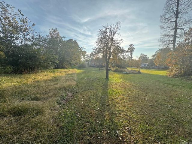 15 Pine Tree Loop, Mayflower, AR 72106