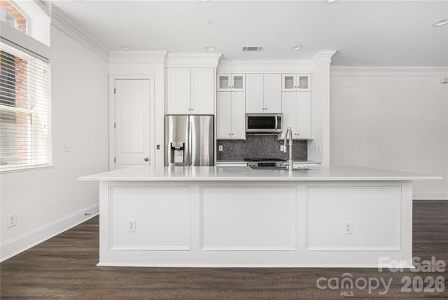 229 N Church Street, Charlotte, NC 28202