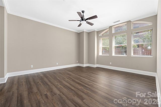 229 N Church Street, Charlotte, NC 28202