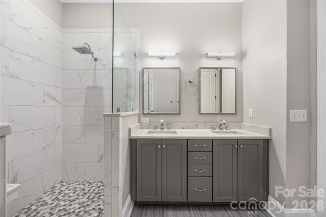 229 N Church Street, Charlotte, NC 28202