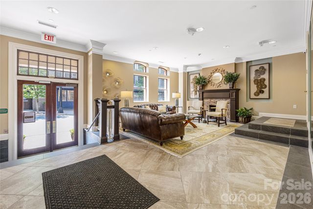 229 N Church Street, Charlotte, NC 28202