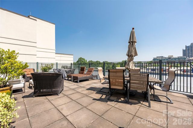 229 N Church Street, Charlotte, NC 28202