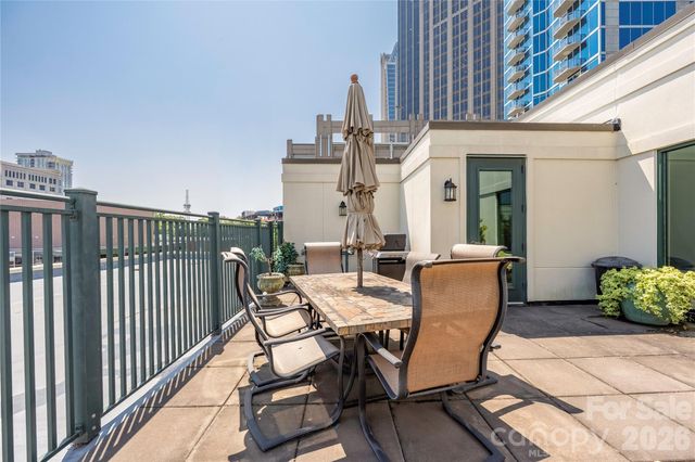 229 N Church Street, Charlotte, NC 28202