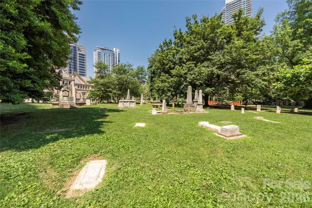 229 N Church Street, Charlotte, NC 28202