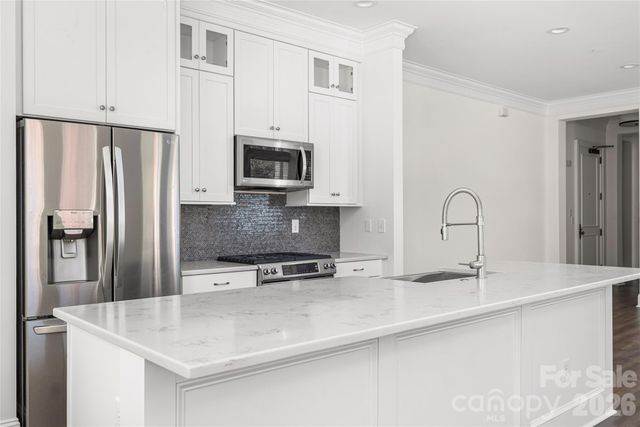 229 N Church Street, Charlotte, NC 28202