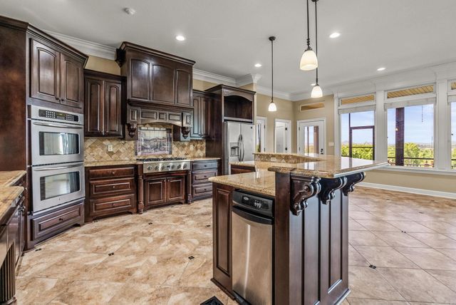 95 River Road Drive West, Mayflower, AR 72106