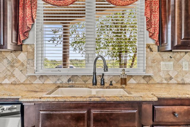 95 River Road Drive West, Mayflower, AR 72106
