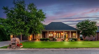 95 River Road Drive West, Mayflower, AR 72106