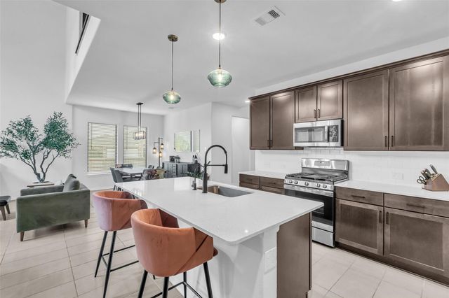 20022 Parkland Gates Drive, Montgomery, TX 77316