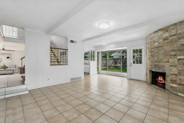 9010 Quail Creek DR, Austin, TX 78758